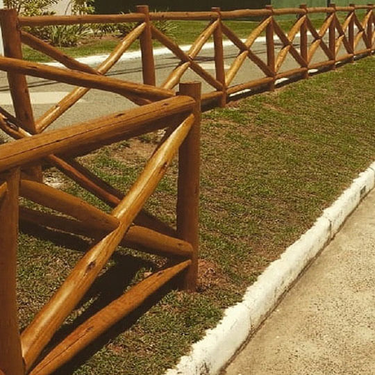 Cerca-Decorativa-Madeira-5