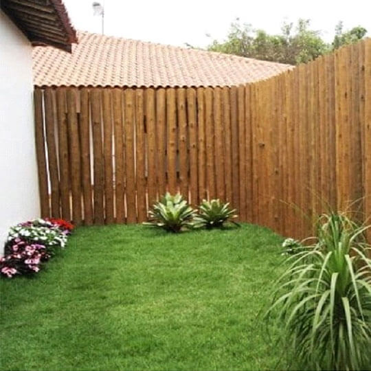 Cerca-Decorativa-Madeira